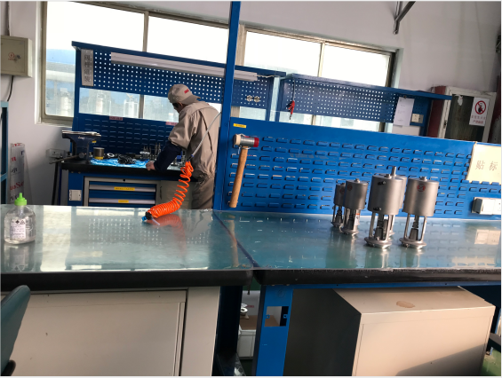 天金岡重型鉗工桌--客戶場(chǎng)景